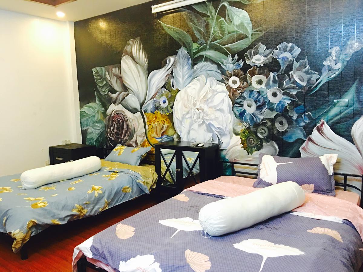 Awa Downtown Hostel Hanoi Esterno foto